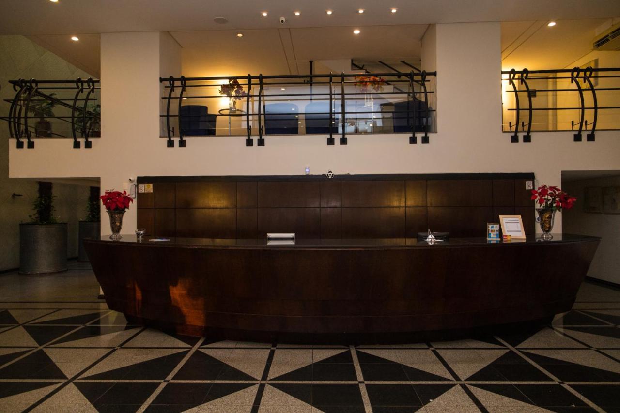 Elo Hotel Maringá Extérieur photo